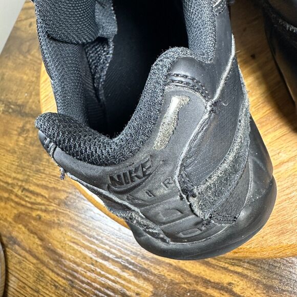 Nike Air Max 95 Triple Black Essential Mens Size 11.5 Shoes CI3705-001 main image 6